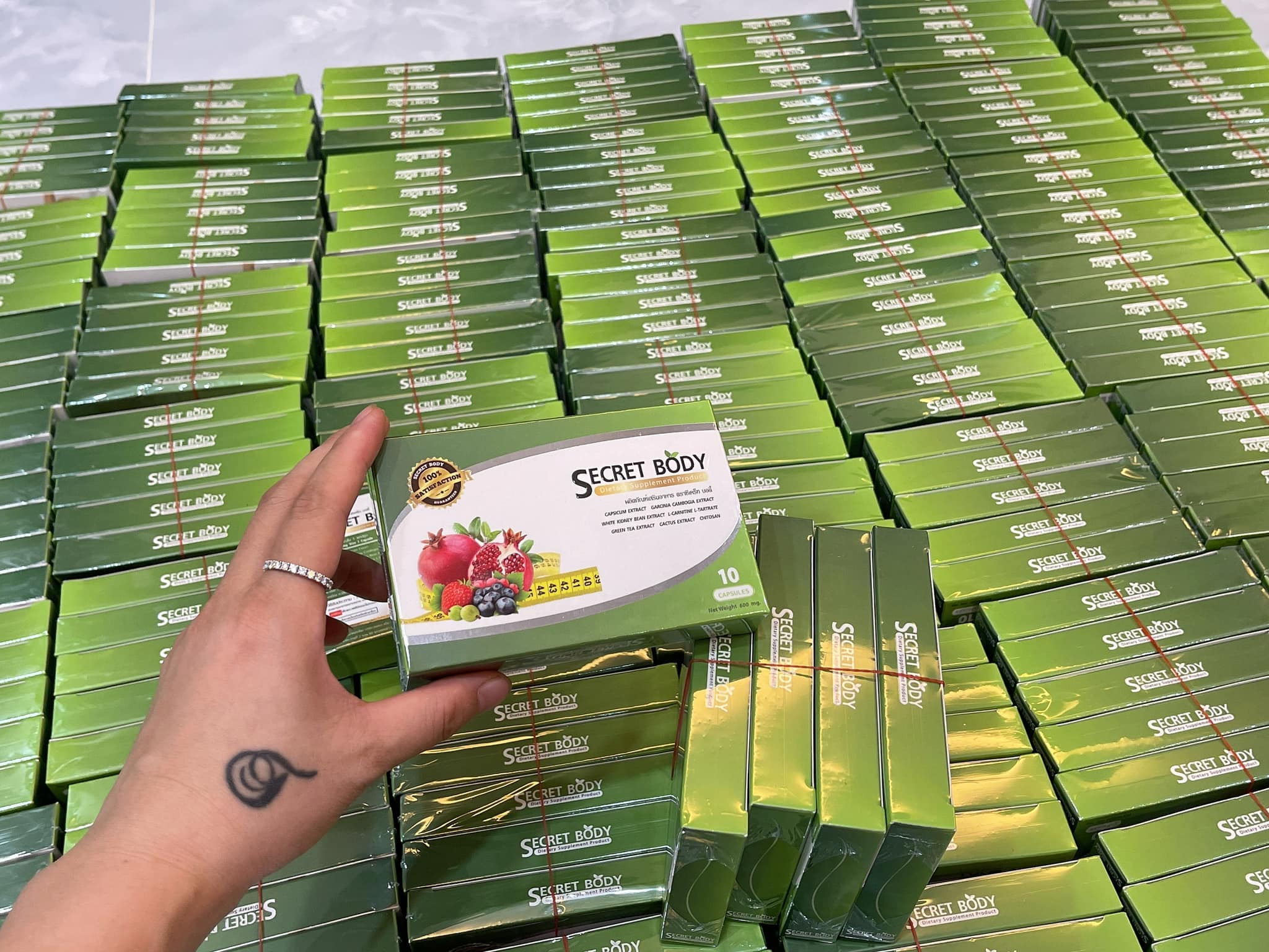 Viên Giảm Cân Secret Body Thái Lan (Hộp 10 Viên) 4 Thực phẩm hỗ trợ giảm cân secret body, chiết suất thiên nhiên an toàn hiệu quả